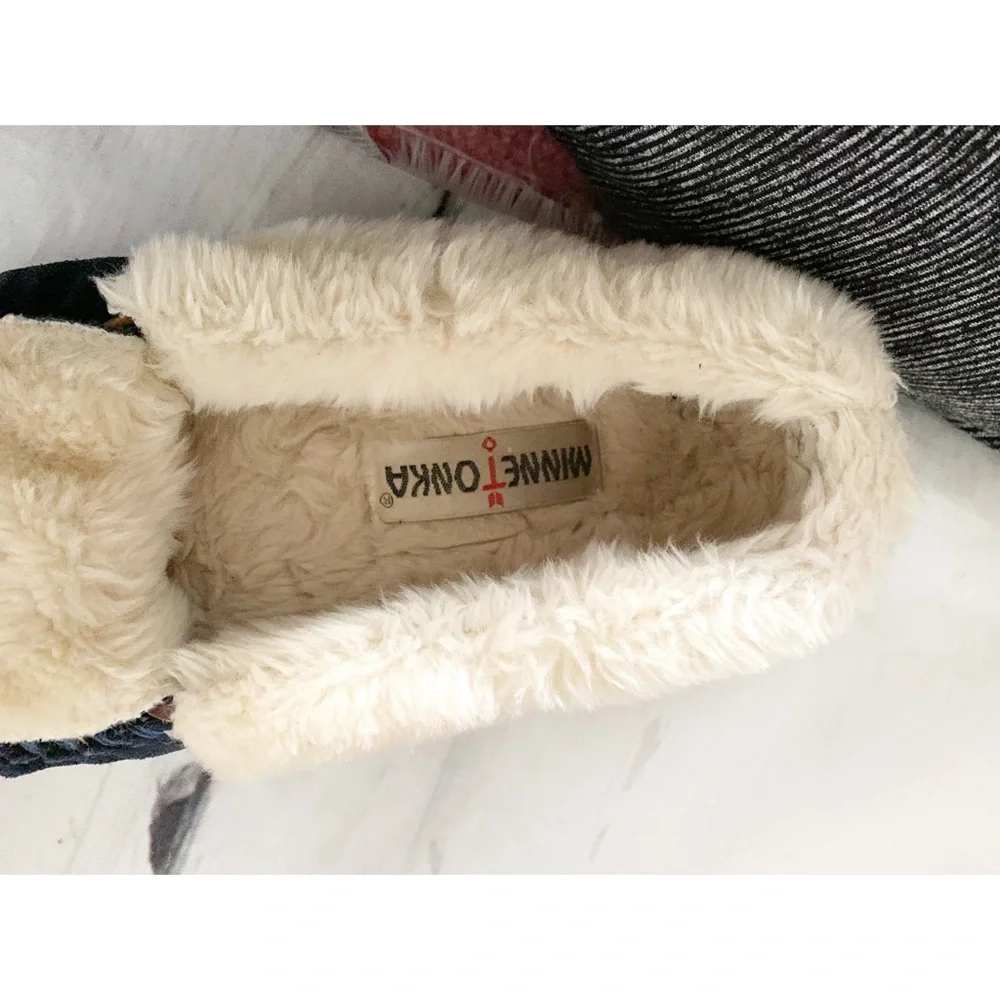 Minnetonka Blue Slippers Shoes Size 9 - Picture 11 of 12